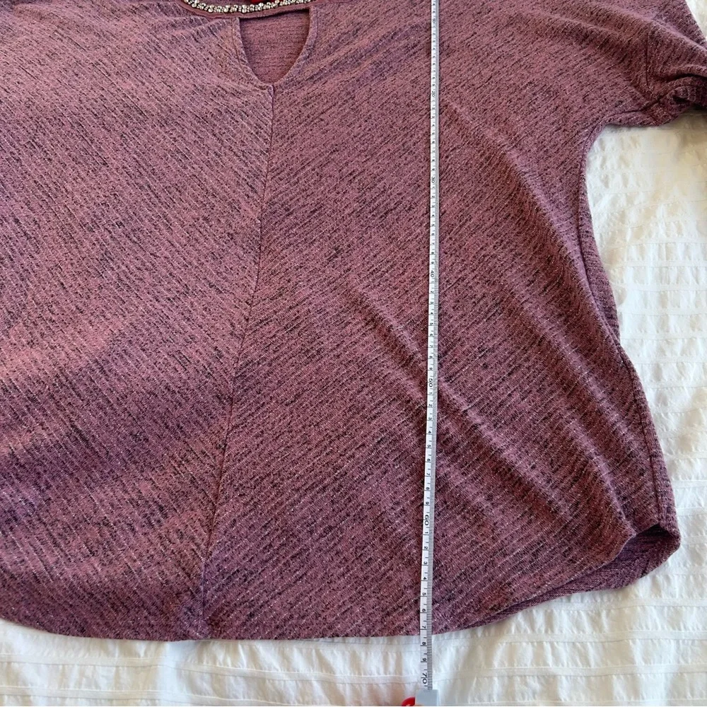 Jennifer Lopez XL Sparkle Knit Top Purple Beaded Neckline Long Sleeve Blouse W18 - Picture 4 of 6